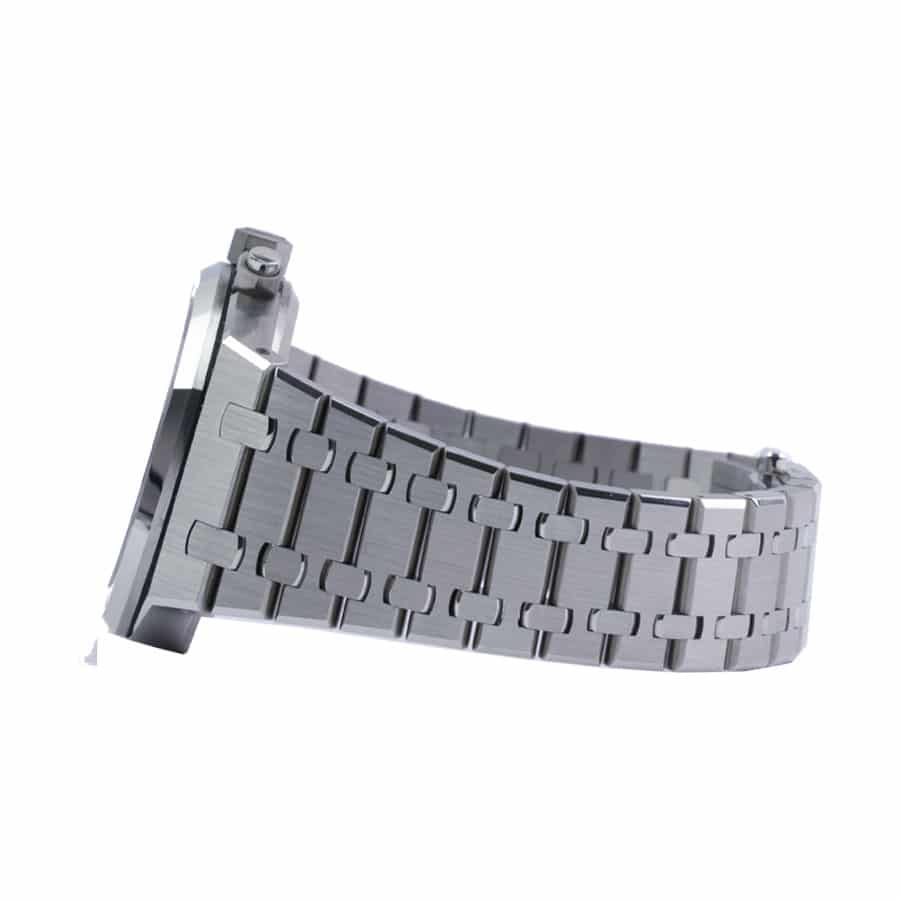 /anwatches_/Audemars-Piguet/Audemars-Piguet/AP-Royal-Oak-Chronograph-26331ST-8220-Panda-8221-3.jpg