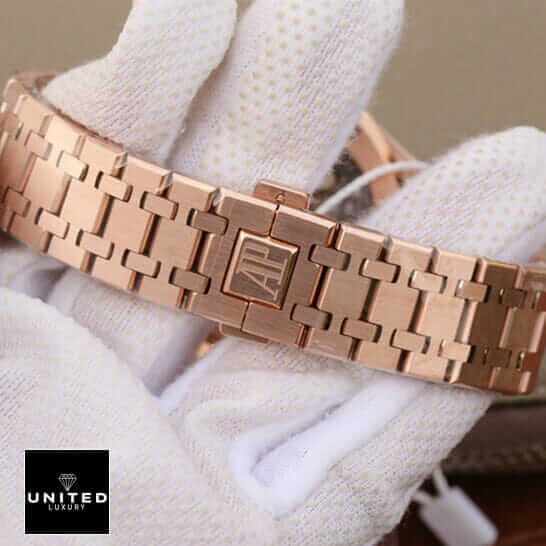 /anwatches_/Audemars-Piguet/Audemars-Piguet/Audemars-Piguet-Royal-Oak-15407ST-OO-1220ST-01-5.jpg