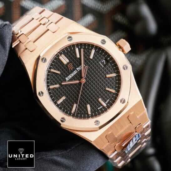 /anwatches_/Audemars-Piguet/Audemars-Piguet/Audemars-Piguet-Royal-Oak-15500OR-OO-1220OR-01-10.jpg