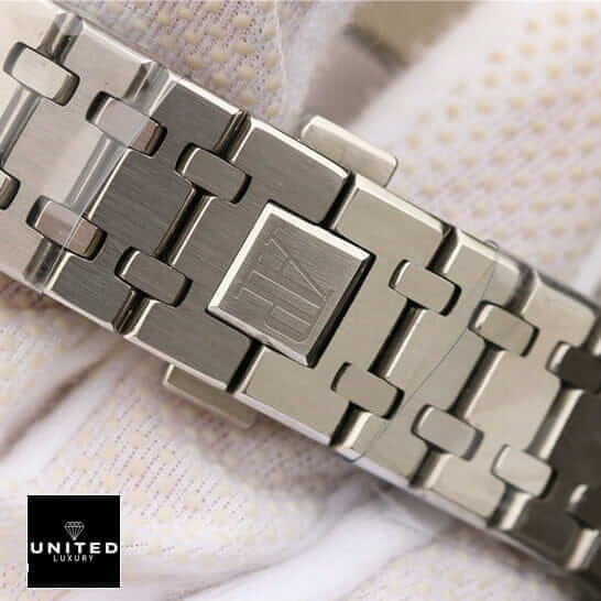 /anwatches_/Audemars-Piguet/Audemars-Piguet/Audemars-Piguet-Royal-Oak-Chronograph-26320ST-OO-6.jpg