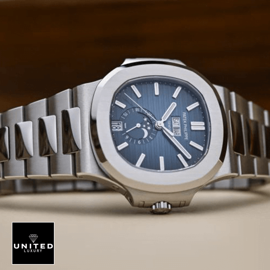 Patek Philippe Aquanaut 5726 High-End Replica 1:1