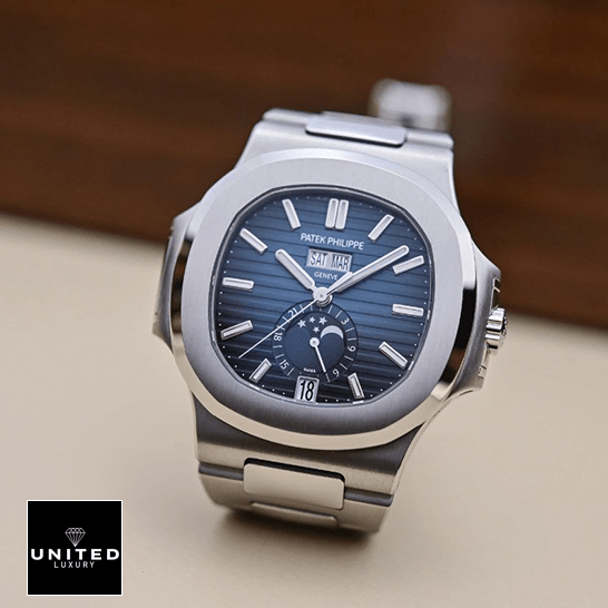 /anwatches_/Patek-Philippe/Patek-Philippe/Patek-Philippe-Aquanaut-5726-High-End-Replica-1-1-6.png