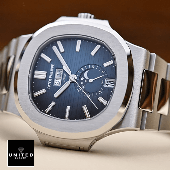 /anwatches_/Patek-Philippe/Patek-Philippe/Patek-Philippe-Aquanaut-5726-High-End-Replica-1-1-8.png
