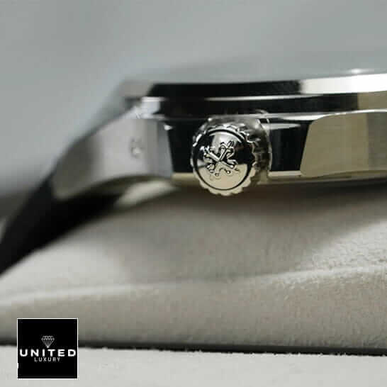 /anwatches_/Patek-Philippe/Patek-Philippe/Patek-Philippe-Aquanaut-Travel-Time-5164A-001-8.jpg